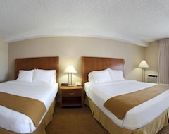 Hotel Holiday Inn Express & Suites Ventura Harbor (Ventura, USA)