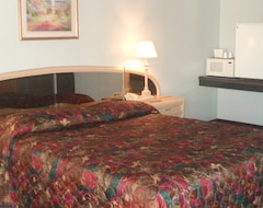 Otel Budget Inn & Suites at The Falls (Niyagara Şelalesi, ABD)