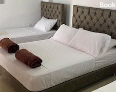 Khách sạn Hotel Plaza Bolivar Mompox (Santa Cruz de Mompox, Colombia)