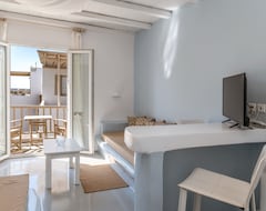 Hotelli Ninemia Suites & Open air Spa (Kionia, Kreikka)