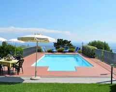 Toàn bộ căn nhà/căn hộ Vacation Home Le Castagne In San Baronto - 16 Persons, 7 Bedrooms (Larciano, Ý)