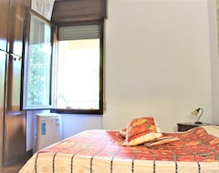 Hotel Casa Omly Lovely Stay Vicenza - 2 Bedroom (Vicenza, Italy)
