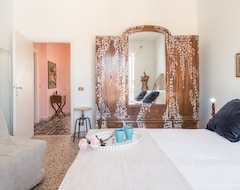 Hotel Artista (Florence, Italy)