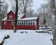 Koko talo/asunto Quaint Catskills Cottage On Lake Muskoday (Roscoe, Amerikan Yhdysvallat)
