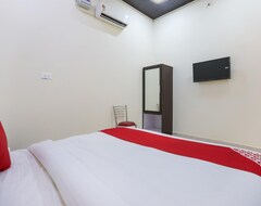 Khách sạn Oyo 71380 Hotel Viom (Meerut, Ấn Độ)