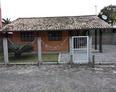 Koko talo/asunto Casa Do Marquinho - Air Cond., Cable Tv And Internet (Palhoça, Brasilia)