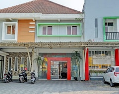 Khách sạn Capital O 1362 Ciliwung Guest House Syariah (Malang, Indonesia)
