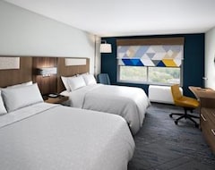 Khách sạn Holiday Inn Express And Suites St.thomas. (Saint-Thomas, Canada)
