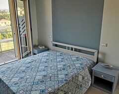 Cijela kuća/apartman Bilocale Nuovo Direttamente Sulla Spiaggia (Albenga, Italija)