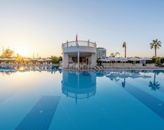 Hotelli Jadore Deluxe  Spa (Side, Turkki)