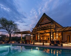 Khách sạn Radisson Safari Hotel Hoedspruit (Hoedspruit, Nam Phi)