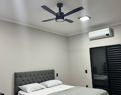 Entire House / Apartment Casa Nova, Moderna E Sofisticada Em Catanduva, Próximo A Olimpia E Barretos (Catanduva, Brazil)
