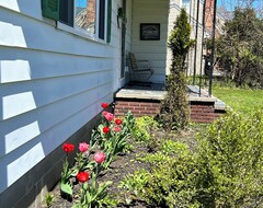 Koko talo/asunto Glenville Single Story; 3bd 1.5ba; New Kitchen & Baths In A Quiet Neighborhood (Schenectady, Amerikan Yhdysvallat)