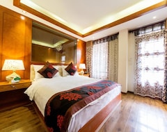Hotel Guanshan Meiju (Lijiang, China)
