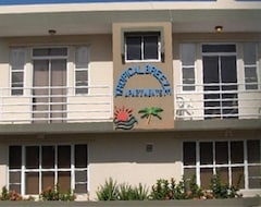 Khách sạn Tropical Breeze (Isabela, Puerto Rico)