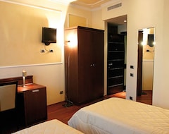 Hotel Dado (Parma, Italy)