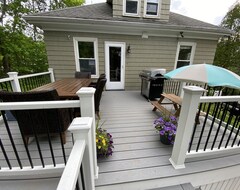 Casa/apartamento entero Willard Beach: Sleeps 16. 6 Min To Dt Portland, 3 Blocks To Beach. (South Portland, EE. UU.)