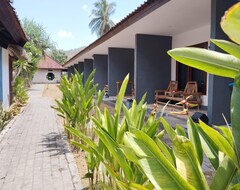 Hotel Surfers Beachfront (Central Lombok, Indonesia)