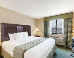 Khách sạn Hotel Ramada Long Island City (New York, Hoa Kỳ)