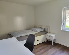 Cijela kuća/apartman Two Bedroom Apartment (Pforzheim, Njemačka)