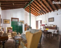 Aparthotel La Casa Del Cura (Alcalá de Guadaíra, España)