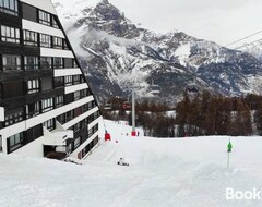 Koko talo/asunto Joli Studio 4 Couchages Aux Pieds Des Pistes (Puy-Saint-Vincent, Ranska)