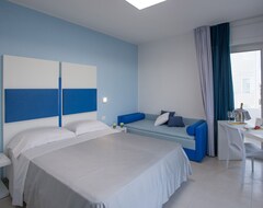 Khách sạn Ah Premium Isola Di Pazze (Ugento, Ý)