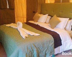 Hotel Akabar Luxury Desert Camp (Merzouga, Morocco)
