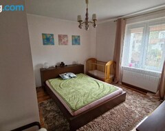 Koko talo/asunto Las Arkonski Family Apartment (Szczecin, Puola)