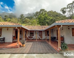Koko talo/asunto Villa Martin (Fredonia, Kolumbia)