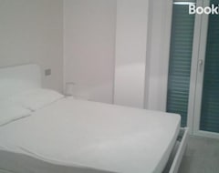 Hotel Straccia 2 (Cupra Marittima, Italien)