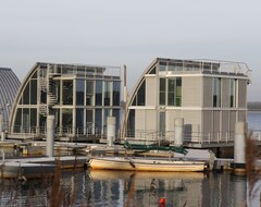 Khách sạn Open-Water-Resort (Elsterheide, Đức)