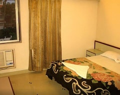 Hotel Santi (Angul, India)