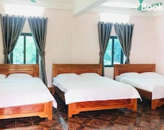 Hotelli Khach San Hoa Bien A (Dien Chau, Vietnam)