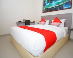 OYO 251 The Maximus Inn Hotel (Palembang, Indonezija)