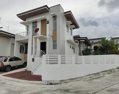 Toàn bộ căn nhà/căn hộ Overlooking Fully Furnished House For Rent! (Cebu City, Philippines)