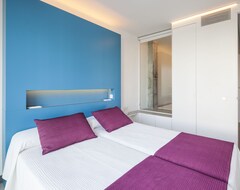 Ebano Hotel Apartments & Spa (Playa d'en Bossa, España)