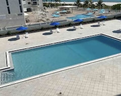 Hotelli The Residences - Beachfront (Miami Beach, Amerikan Yhdysvallat)