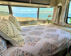 Khu cắm trại Airstream Beach View Dream - New Listing (Half Moon Bay, Hoa Kỳ)