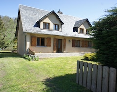 Cijela kuća/apartman Pretty Warm House With Large Garden Between Massif Du Sancy And Cézallier (Espinchal, Francuska)