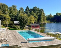 Toàn bộ căn nhà/căn hộ Amazing Home In Dalsjfors With Outdoor Swimming Pool, Sauna And 3 Bedrooms (Borås, Thụy Điển)