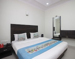 Hotel OYO 9611 Chamundi Hills (Mysore, India)