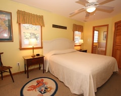 Khách sạn Courtyard Villas On Silver Lake (Ocracoke, Hoa Kỳ)