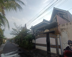 Khách sạn Oyo 93723 Vj Sweethome Syariah (Mataram, Indonesia)