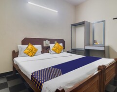 Khách sạn Spot On 81564j New Balaji Residency (Hyderabad, Ấn Độ)