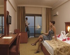 Hotel Laphetos Beach Resort (Manavgat, Turkey)