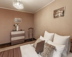 Hotel Paulmarie Apartments In Bobruisk (Schlobin, Bielorrusia)