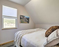 Toàn bộ căn nhà/căn hộ Pagosa Elevated Dtwn Home With Stunning Views (Pagosa Springs, Hoa Kỳ)