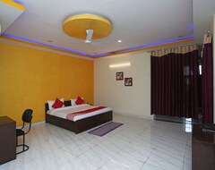 Hotel OYO 14791 Homeystay Comfort (Faridabad, India)