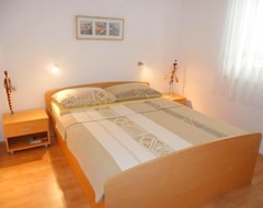 Hotel Apartment in Lumbarda (Kor?ula, capacity 4+1 (Lumbarda, Hrvatska)